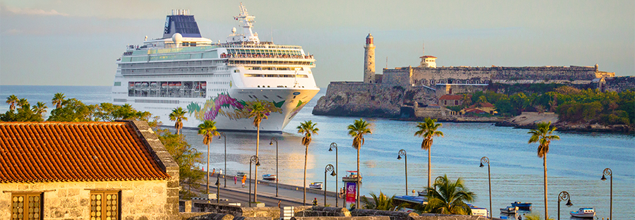 Norwegian Sky in Havana Harbor