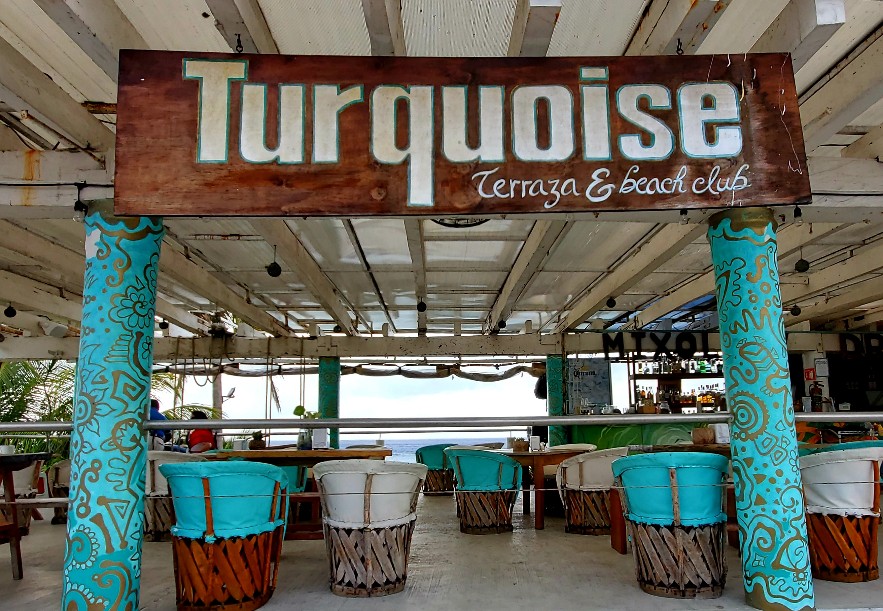 Turquoise Beach Bar